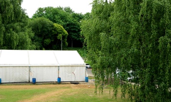 20250424 witte tent etterbeek vub