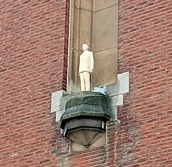 2025-05-10-Heilig Hartkerk beeldje