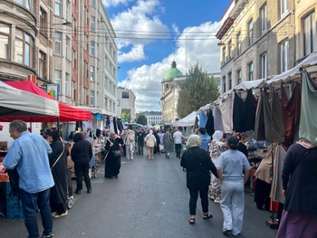 markt Graaf van Vlaanderenstraat