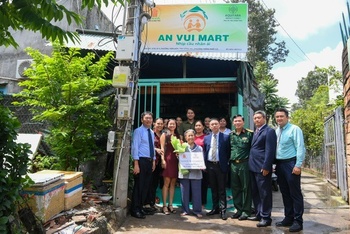 buurtwinkeltje Vietnam van Aquitara-fonds