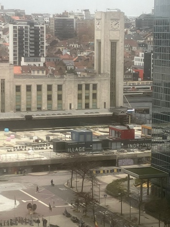 251116_stalingrad village containers_noordstation_werf Brussel-Noord