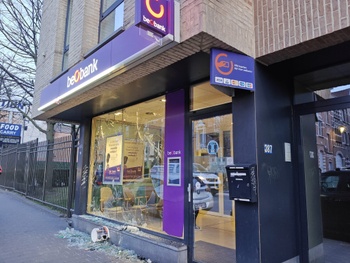 190126 Politie moet ingrijpen aan Zwarte Vijvers in Sint-Jans-Molenbeek