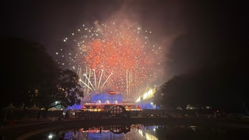 8da124fb-usafeestjubelparkdronesvuurwerk2.jpeg