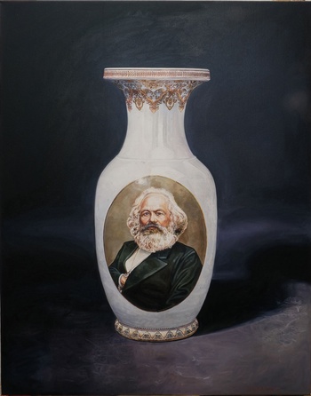 1600 Ulrich Lamsfuss Vase with Karl Marx (USSR 1953), red, 2016, 95 x 75 cm