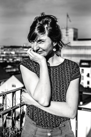 TERRIBLE Celina Gramm BRUZZ ACTUA 1602