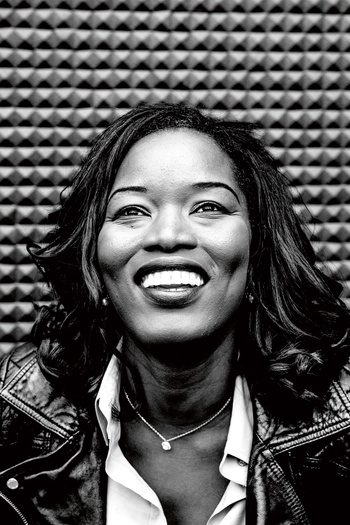 Assita Kanko 2 BRUZZ ACTUA 1603