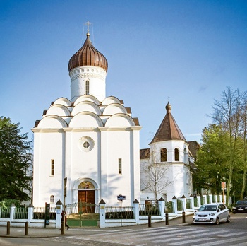 BIC CITY Orthodoxe Kerk Ukkel BRUZZ ACTUA 1606