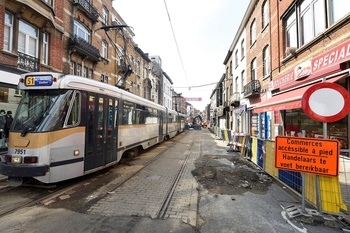 Ukkel heraanleg door MIVB van Brugmannlaan en Alsembergsesteenweg handelaars bereikbaar