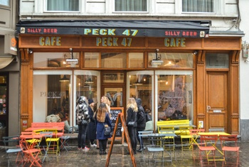 Peck 47 op de Kiekenmarkt