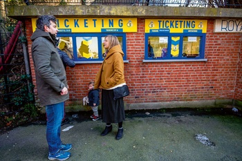 Kaartjesverkoop aan het stadion van Union-Saint-Gilloise