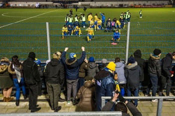 Spelers van Union Saint-Gilloise groeten hun supporters
