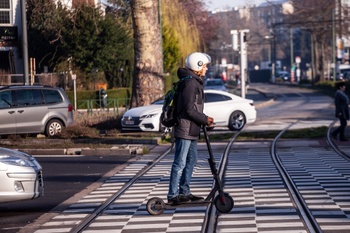 20190329 verkeer mobiliteit step elektrische steps Meiser