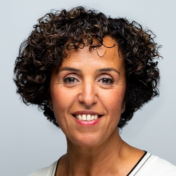 Khadija Zamouri, plaats 3 op de lijst van het Brussels Parlement voor Open VLD