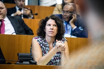 Bianca Debaets bij de eedaflegging van de nieuwe Brusselse parlementsleden op 11 juni 2019
