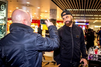 Maart 2017: Anthony Vanden Borre op Brussels Airport, op weg naar Lubumbashi, waar hij heel even speelde voor TP Mazembe