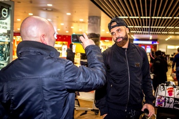 Maart 2017: Anthony Vanden Borre op Brussels Airport, op weg naar Lubumbashi, waar hij heel even speelde voor TP Mazembe