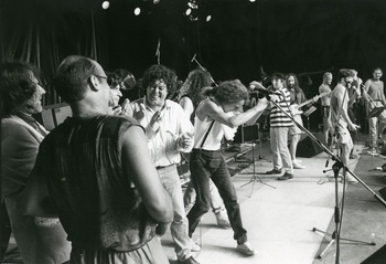 Wannes Van de Velde, Johan Verminnen, Kris De Bruyne en Bart Peeters op de editie van 1995 van Boterhammen in het Park