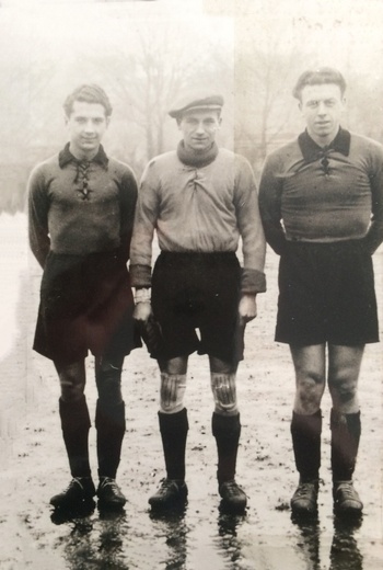 Bob Van Kerkhoven (links) met toenmalig Daring-doelman en latere succescoach Raymond Goethals