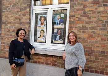 Khadija Zamouri (Open VLD) en haar partijgenote en opvolgster in Molenbeek Gloria Garcia-Fernandez