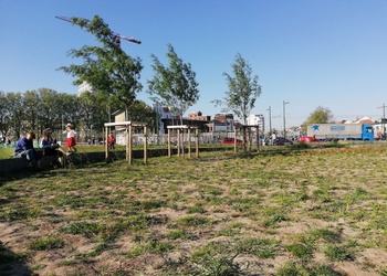 Het park aan de Ninoofsepoort wordt beheerd door Leefmilieu Brussel