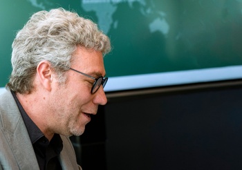 Alain Maron (Ecolo) Brussels minister, belast met Klimaattransitie, Leefmilieu, Energie en Participatieve Democratie