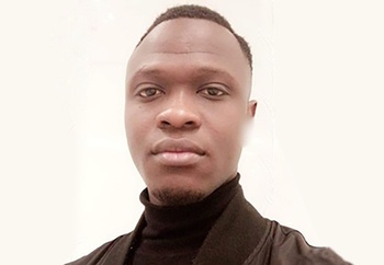 De tweetalige Guineeër Mamadou Diallo (25) kwam om bij de brand in de Heyvaertstraat in de nacht van 18 op 19 april 2021