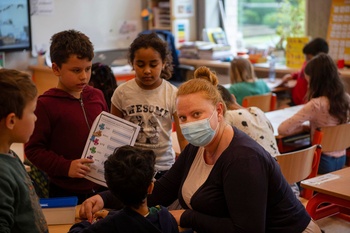 Evelyn Matthijs, lerares in basisschool De Telescoop in Laken