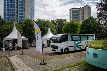 De vaccinatiebus in Ganshoren