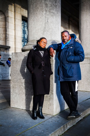 Dieudonné Lakama en Sandrine Ekofo van de commissie dekolonisatie