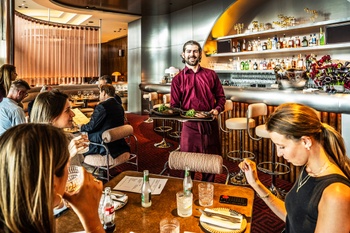 BRZ 20250702 1942 EAT AND DRINK Lila 29