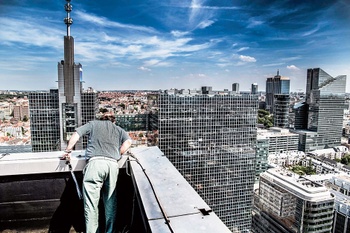 Concierge Marc Warginelle cover BRUZZ 1578