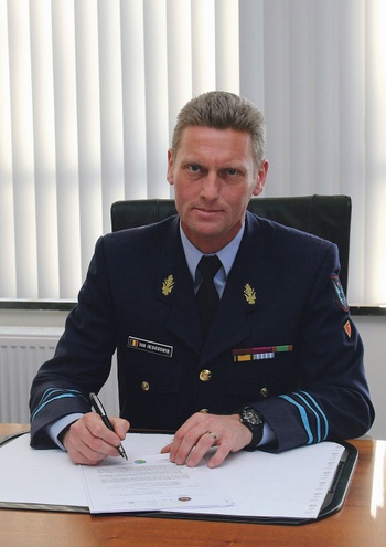 Opinie tom van Heuverswyn BRUZZ 1551