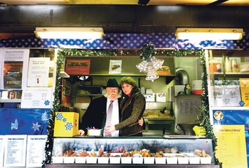fritkot_valerie__jef_moestasje_c_saskia_vanderstichele_cmyk.jpg