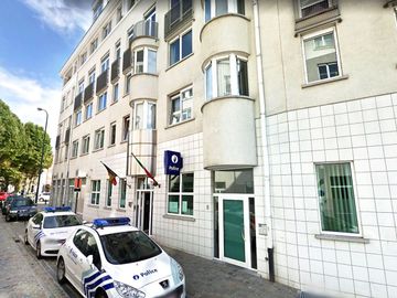 Het politiecommissariaat in de Hopstraat, vlakbij deNieuwe Graanmarkt