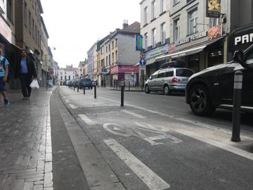 fietspad Gentsesteenweg paaltjes