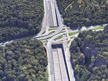 De Leonardtunnel, onder het knooppunt het Leonardkruispunt