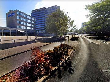 Manufast, aan de Gentsesteenweg in Sint-Agatha-Berchem, vla^kbij de grens met Vlaanderen.