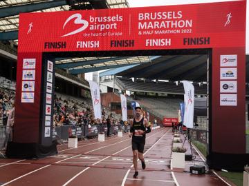 Aankomst van de Brussels Airport Marathon in het Koning Boudewijnstadion, editie 2022