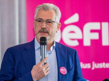 Regeringsrapport: Bernard Clerfayt (Défi)