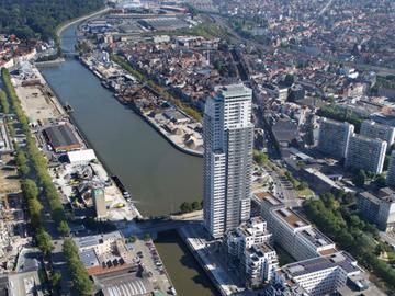 Stevens Recycling aan het Vergotedek: recyclage van oude metalen langs het kanaal