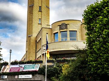 Het gemeentehuis van Sint-Lambrechts-Woluwe.