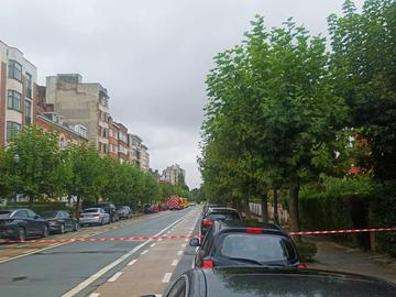 9 oktober 2024, rond 15u: het Meiserplein in Schaarbeek met ingestelde perimeter na eerdere bedreigingen die dag