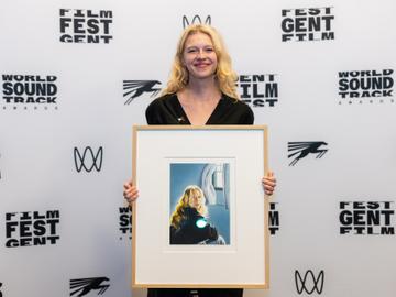 'Julian'-regisseur Cato Kusters wint de Jo Röpcke Award 2025.