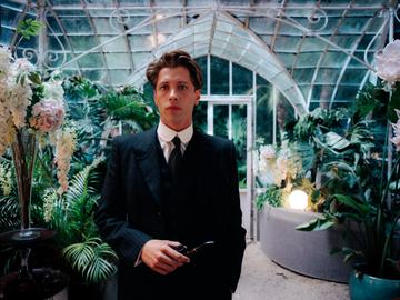 'This is not a murder mystery' - Pierre Gervais als Renée Magritte