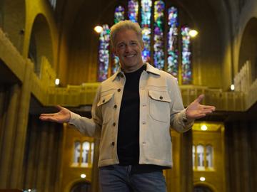 Christoff geeft op 18 april een kerkconcert in de Basiliek van Koekelberg. 
