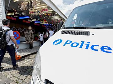20180112 politie combi Zuidfoor kermis veiligheid