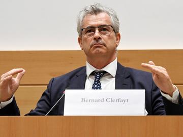 Bernard Clerfayt DéFi gewezen staatssecretaris hoorzitting Kazachgate