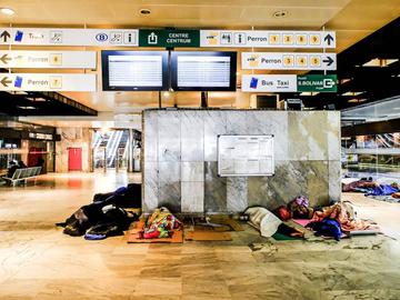 Vluchtelingen Maximilaanpark Noordstation NMBS illegalen 3