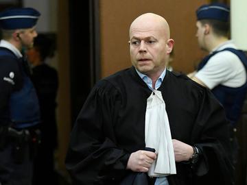 Sven Mary advocaat Salah Abdeslam correctionele rechtbank justitiepaleis proces Driesstraat Vorst 2