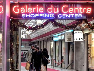 Galerie du centre nagelverzorging shopping center winkelgalerij nail beauty